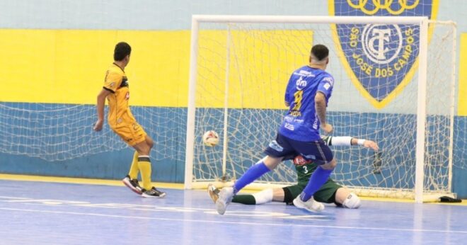 São José Futsal goleia e vai às semifinais 1