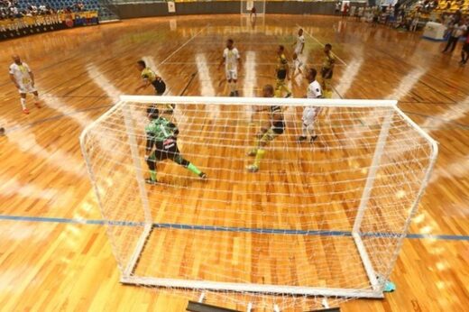 Final adulta fechou Copa Popular de Futsal 1