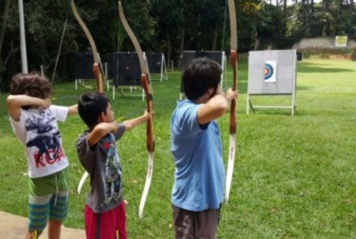 Ubatuba investe equipando alunos do tiro com arco 11