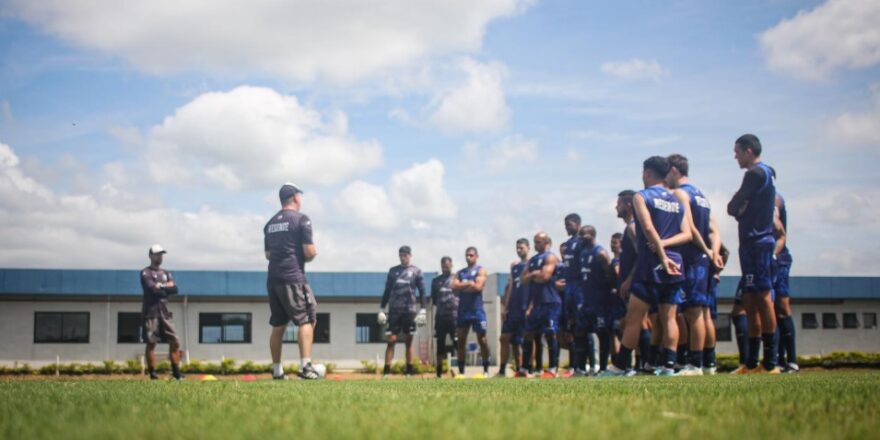 São José visita o Resende no terceiro jogo-treino 1