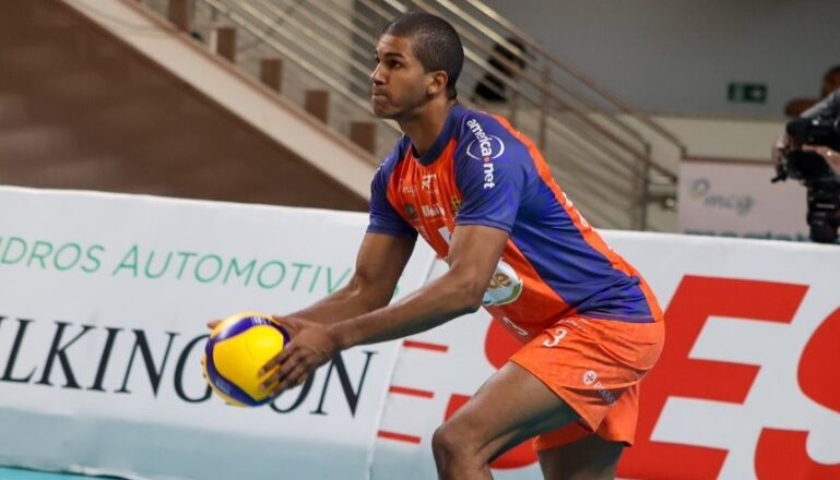 Vôlei joseense reencontra a torcida e precisa reagir 1