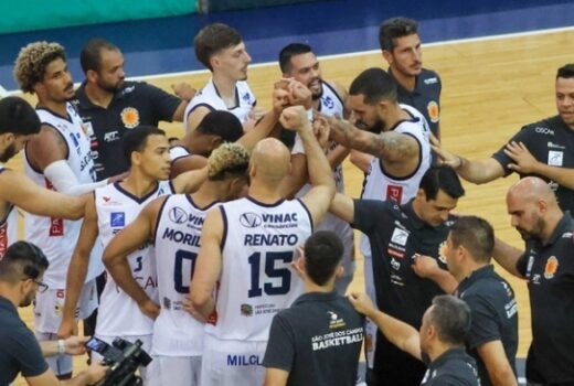 São José Basketball recebe o líder invicto do NBB 12