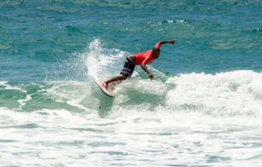 Surfistas de Ubatuba fecharam o campeonato da cidade 6