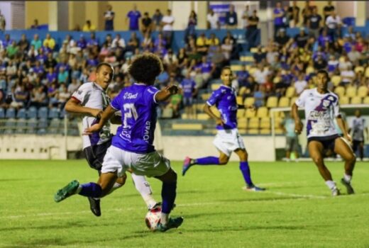 São José joga pela primeira vitória em casa 4