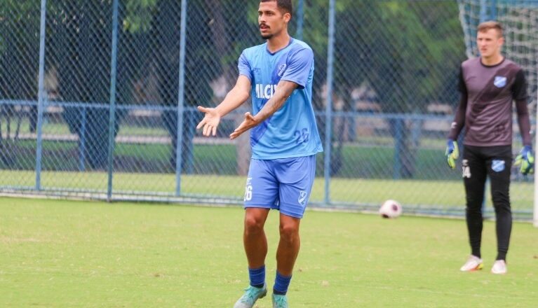 Taubaté anuncia mais uma contratação 1