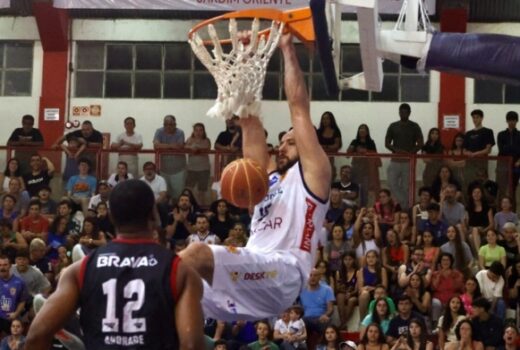 São José Basketball volta a vencer quase com 100 5