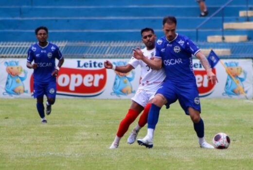 São José joga partida atrasada e quer manter reação 9