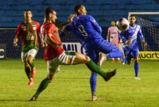 Taubaté vence a líder no Joaquinzão e vai ao G8 12