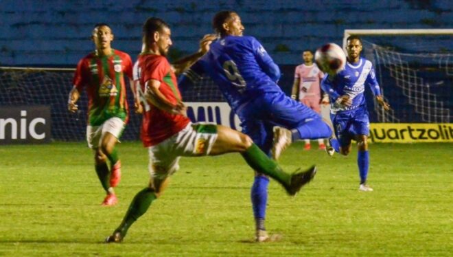 Taubaté vence a líder no Joaquinzão e vai ao G8 1