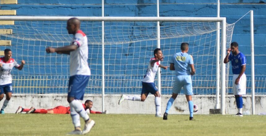 São José perde outra e queda do técnica é consumada 1