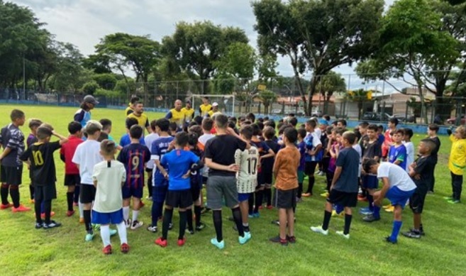 Seletivas do futebol colocam quase 100 em campo 1