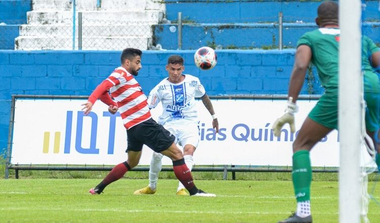 Taubaté vence no jogo que foi interrompido 1