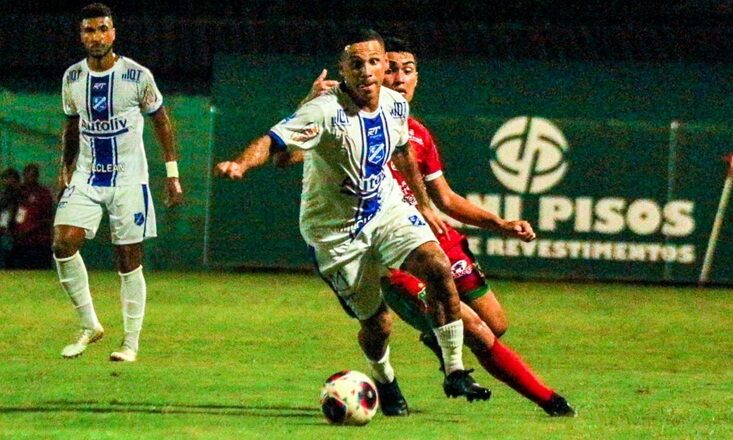 Taubaté perde e sai da zona de classificação 1