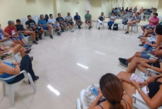 Ubatuba reúne professores esportivos antes das aulas 11