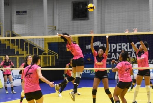 Vôlei Taubaté protesta antes da última partida 11