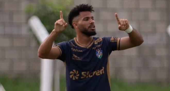 São José contrata artilheiro da Copa do Brasil 1
