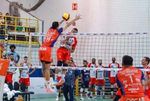 Vôlei Joseense reage e vence na retomada da Superliga 12