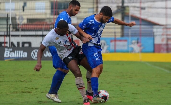 Taubaté empata na despedida e elimina adversário 1