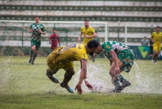 São José emplaca oitava vitória seguida e vira líder 13