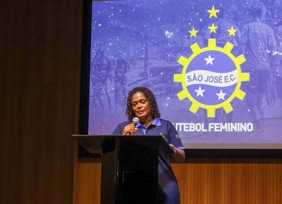 São José feminino apresenta elenco e uniformes 2