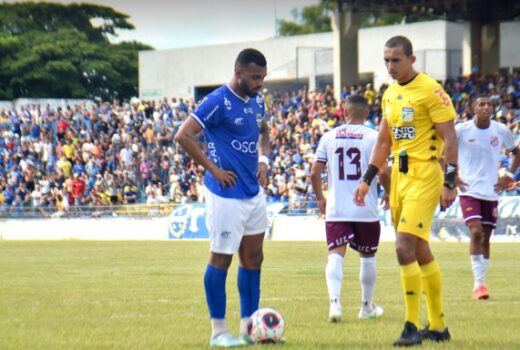 São José perde no último jogo da fase 17