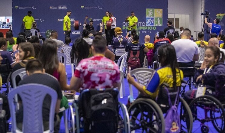 Paratletismo de Taubaté começa bem no halterofilismo 1