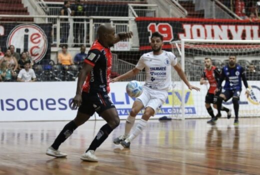 Taubaté Futsal sofre goleada em Santa Catarina 1
