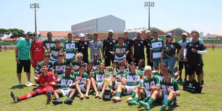 Pinda FC apresenta seus novos times e com convidados 1
