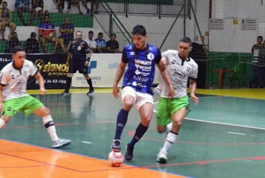 Taubaté Futsal vence e assume liderança isolada 11