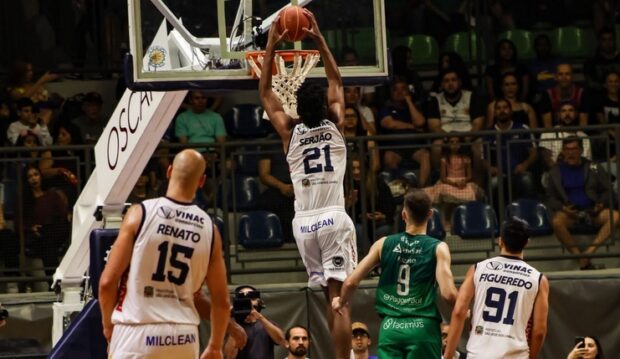 São José Basketball perde em casa ao abrir playoff 1