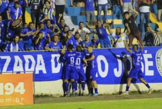 São José vence e avança às semifinais com vantagens 1