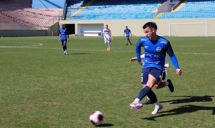 São José ajusta o time para a estreia de domingo 1