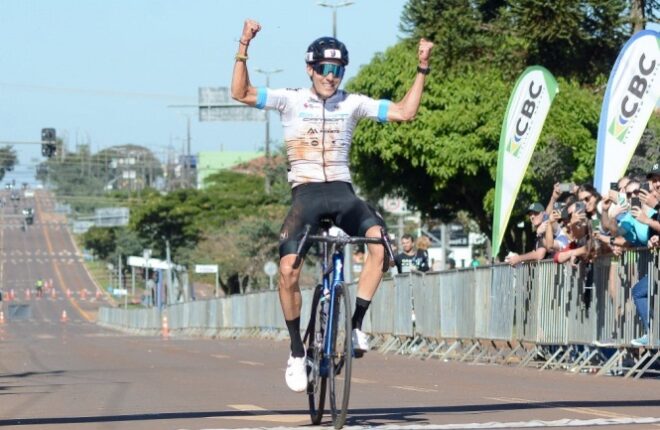 Ciclismo de Pinda volta do Paraná com prata e bronze 3
