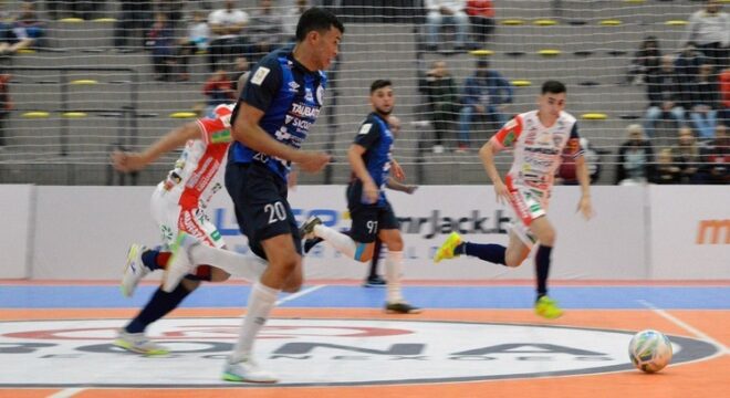 Taubaté Futsal leva virada e São José joga no Paraná 1