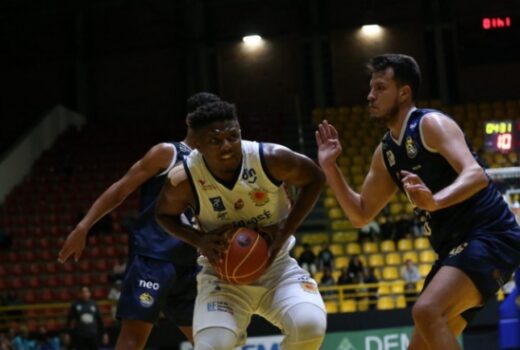 Garotos do basquete joseense fecham fase com vitória 5