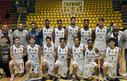Garotos do basquete joseense começam com vitórias 10