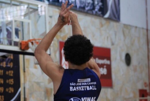 Novos do basquete joseense estreiam defendendo vice 4