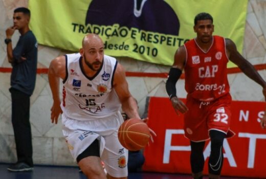 São José Basketball confirma permanência de pivô 8
