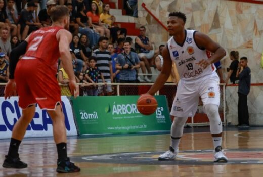 São José Basketball renova com um dos revelados 9