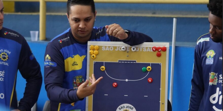 Futsal da região terá noite com três times em quadra 1