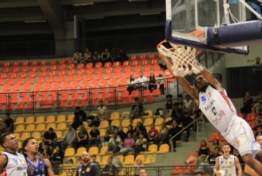 Garotos joseenses do basquete alcançam reabilitação 10