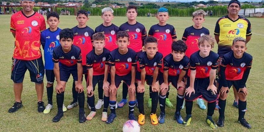 Copa de futebol para menores ainda recebe inscrições 1