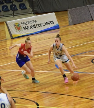 Jogadora do São José Basketball é convocada 3