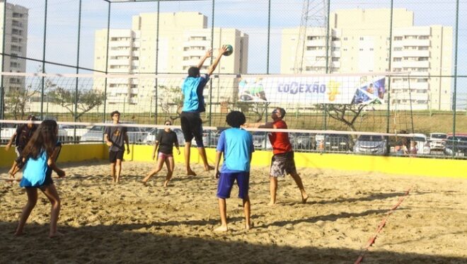 Torneio aberto de vôlei com quatro abre inscrições 1