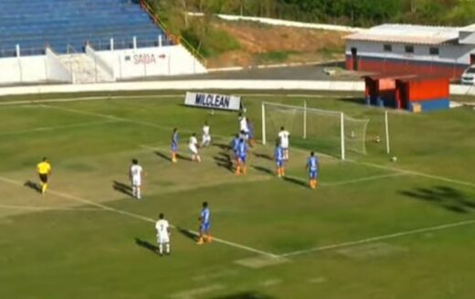 Manthiqueira abre quadrangular com derrota em casa 10