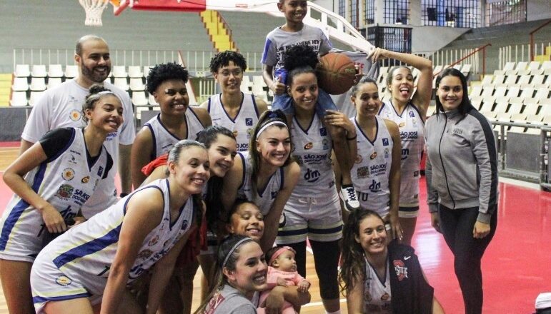 Basquete feminino joseense volta ao Paulista adulto 1