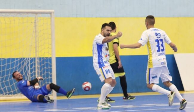 Futsal da região teve dois times jogando em casa 1