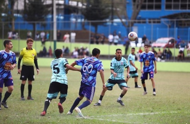Copa Popular de Futebol tem campeão festejando 2