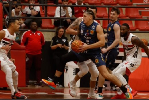 São José Basketball joga em reencontro com a torcida 11