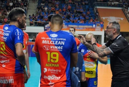 Vôlei joseense joga para engrenar reação no Paulista 3